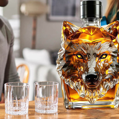 Hobelis Gallant Wolf Whiskey Bottle