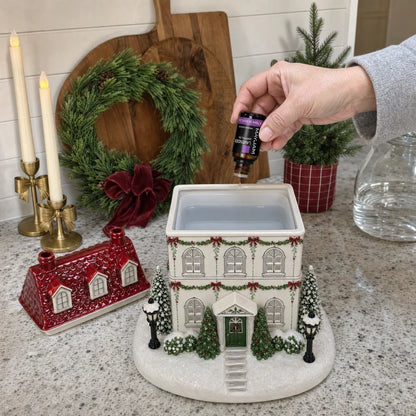 🎄✨ Christmas Cottage Aroma Diffuser – Glowing Holiday Village House with Chimney Mist & Cozy LED Lights 🏠