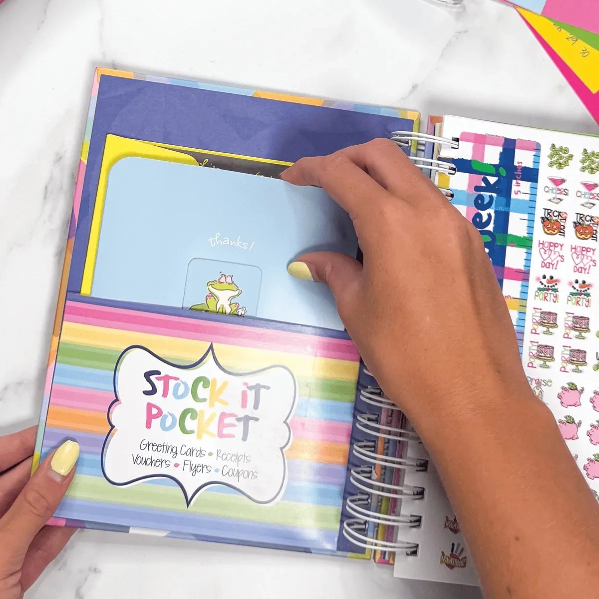 📅✨ 2027–2028 Life Planner – 24-Month Weekly & Monthly Organizer with Stickers & Bill Trackers