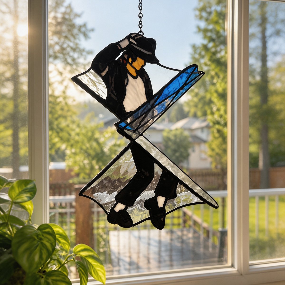 🔥 LAST DAY 49% OFF - King of Pop Inspired 🕺✨ Handmade Stained Glass Spinner