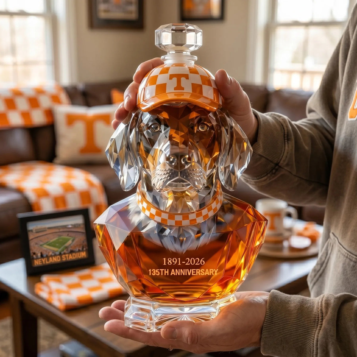 🍊🏈 Vols 135th Anniversary Whiskey Bottle – Smokey-Inspired Commemorative Collector's Edition 🥃