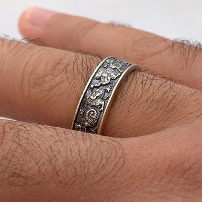 ⚔️✨Medieval Marginalia Ring – Vintage Silver Ring with Whimsical Medieval Engravings100% 925 Sliver (✨Buy 2 Free Shipping)